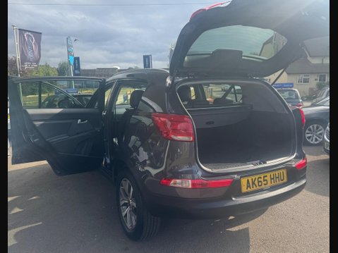 Kia Sportage 1.7 CRDi EcoDynamics 2 2WD Euro 6 (s/s) 5dr 29