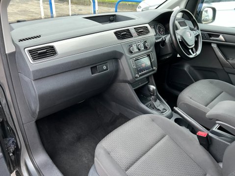 Volkswagen Caddy C20 LIFE TDI ** Auto ** 7 seater 9