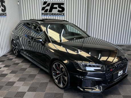 Audi RS4 2.9 TFSI V6 Estate 5dr Petrol Tiptronic quattro Euro 6 (s/s) (450 ps) 15