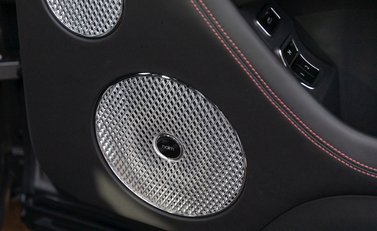 Bentley Bentayga V8 First Edition 25