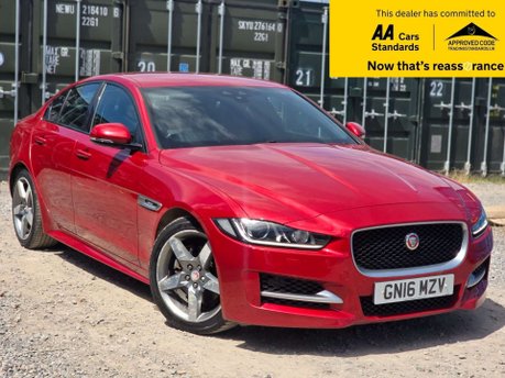 Jaguar XE 2.0d R-Sport Saloon 4dr Diesel Auto Euro 6 (s/s) (180 ps) 1