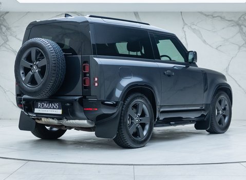 Land Rover Defender 90 D350 X-DYNAMIC HSE 5
