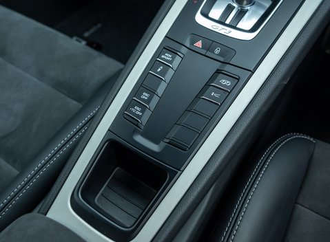 Porsche 911 GT3 (991) 24