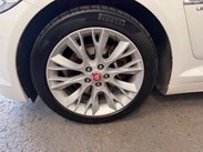 Jaguar XF 2.2d R-Sport Auto Euro 5 (s/s) 4dr 25