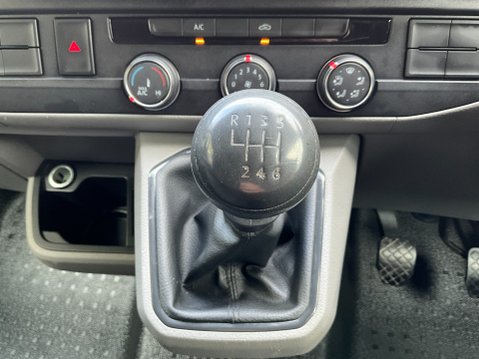 Volkswagen Transporter T30 TDI P/V STARTLINE 30