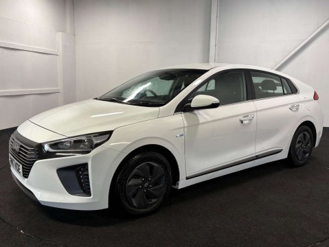 Hyundai IONIQ 1.6 IONIQ Premium FHEV Semi-Auto 5dr 2