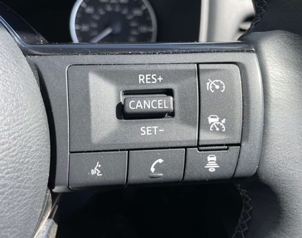 Nissan Qashqai 1.3 Qashqai Acenta Premium DiG-T MHEV 5dr 46