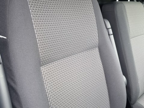 Volkswagen Transporter T28 TDI P/V HIGHLINE 38