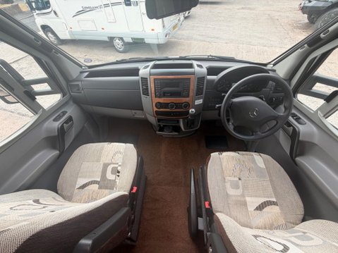 Auto-Sleepers Winchcombe 316 CDI LWB 13