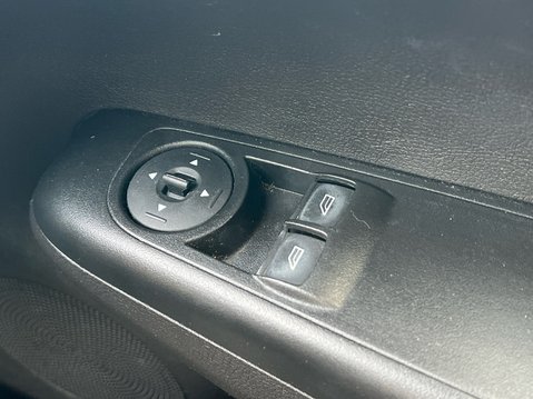 Ford Transit Courier SPORT TDCI 33