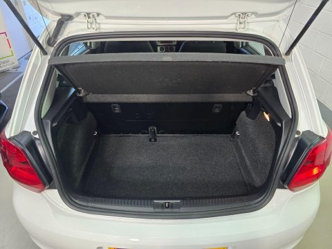 Volkswagen Polo 1.0 TSI BlueMotion Tech BlueMotion Euro 6 (s/s) 5dr 9