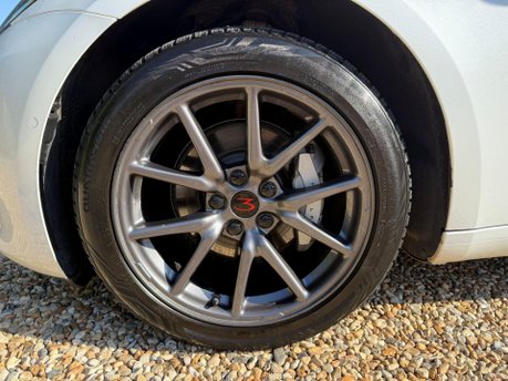 Tesla Model 3 Standard Range Plus Auto RWD 4dr 13