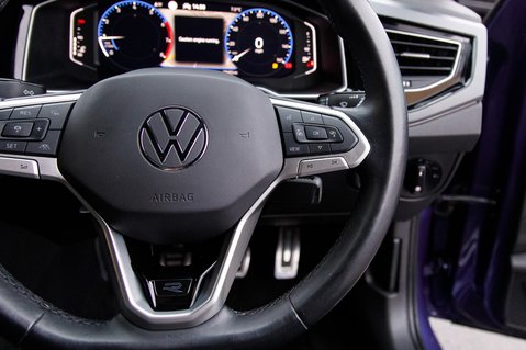 Volkswagen Polo R-LINE TSI 21