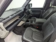 Land Rover Defender 3.0 Defender SE D MHEV Auto 4WD 5dr 55