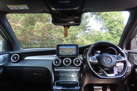 Mercedes-Benz GLC 2.1 GLC250d AMG Line (Premium Plus) G-Tronic 4MATIC Euro 6 (s/s) 5dr 8