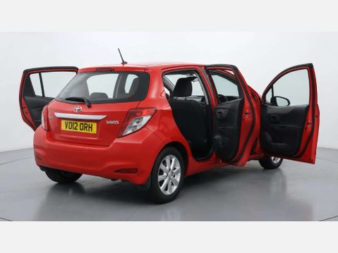 Toyota Yaris 1.33 Dual VVT-i TR Hatchback 5dr Petrol Manual Euro 5 (101 ps) 17