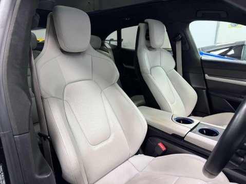 Porsche Taycan Performance Plus 93.4kWh Turbo S Cross Turismo 5dr Electric Auto 4WD (11kW 22