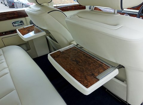 Rolls-Royce Phantom Series II 24