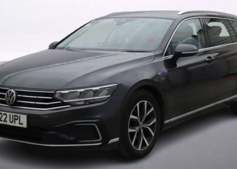 Volkswagen Passat 1.4 TSI 13kWh GTE Estate 5dr Petrol Plug-in Hybrid DSG Euro 6 (s/s) (218 ps 5