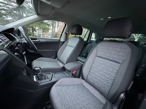Volkswagen Tiguan 1.4 TSI 13kWh Life DSG Euro 6 (s/s) 5dr 4