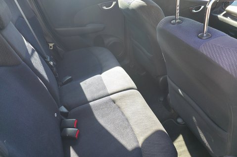 Honda Jazz I-VTEC ES..AUTOMATIC..12 MAIN DEALER SERVICES..1 PREVIOUS KEEPER..STUNNING 12
