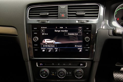 Volkswagen Golf E-GOLF 25