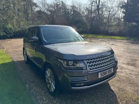 Land Rover Range Rover 3.0 TD V6 Vogue SE Auto 4WD Euro 6 (s/s) 5dr 8