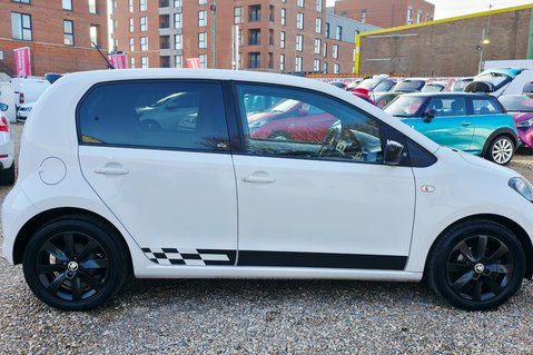 Skoda Citigo MONTE CARLO GREENTECH MPI.. 4 MAIN DEALER SERVICES 12