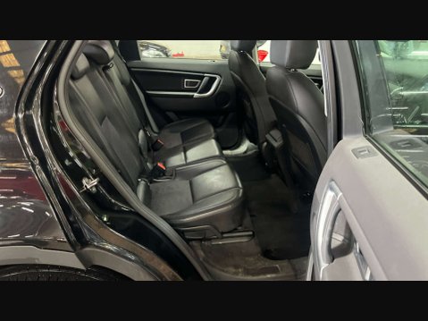 Land Rover Discovery Sport 2.0 Discovery Sport SE Tech TD4 4WD 5dr 9