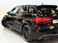 Audi S3 2.0 TFSI Black Edition Sportback 5dr Petrol S Tronic quattro Euro 6 (s/s) ( 27