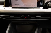Volkswagen Golf LIFE TSI 40