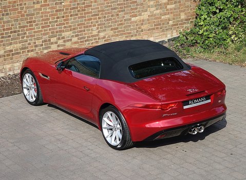 Jaguar F-Type V6 S Convertible 36