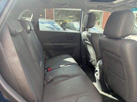 Hyundai TUCSON 2.7 V6 CDX SUV 5dr Petrol Automatic (237 g/km, 173 bhp) 9