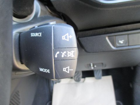 Dacia Sandero 1.0 TCe Comfort Euro 6 (s/s) 5dr 36