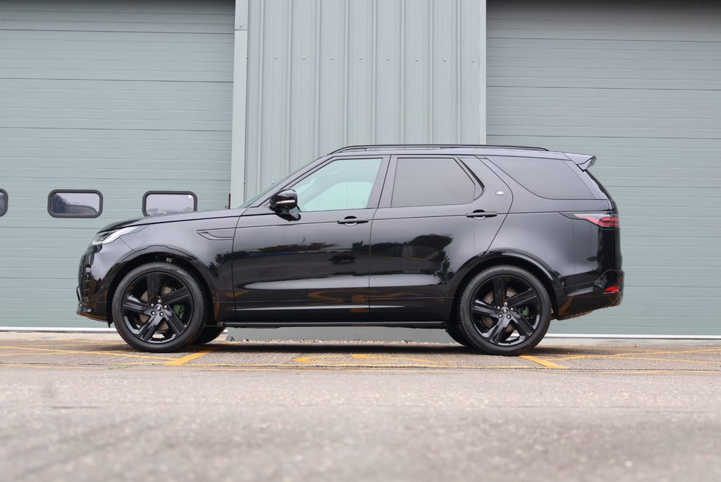 Land Rover Discovery 2026 BRAND NEW COMMERCIAL DYNAMIC HSE styled by seeker  genuine Rear seats  5