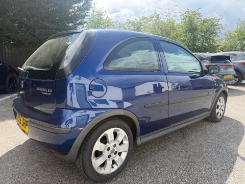 Vauxhall Corsa 1.2i 16v SXi 3dr 4
