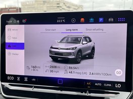 Volkswagen Tiguan 1.5 Tiguan Life TSi PHEV Semi-Auto 5dr 52