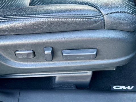 Honda CR-V 2.0 i-VTEC EX Auto 4WD Euro 6 5dr 17