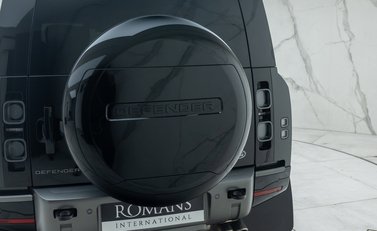 Land Rover Defender 90 V8 CARPATHIAN EDITION 30