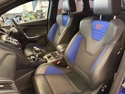 Ford Focus 2.0T EcoBoost ST-2 Euro 5 (s/s) 5dr 30