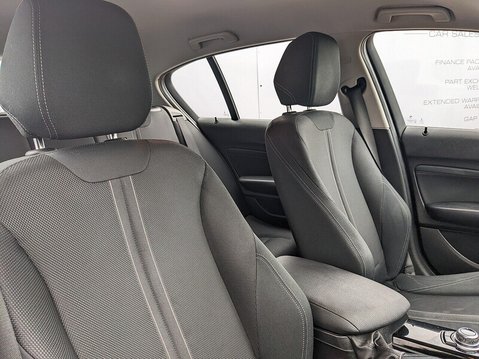 BMW 1 Series 118I SPORT 13