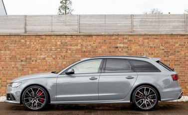 Audi RS6 Avant Performance 2