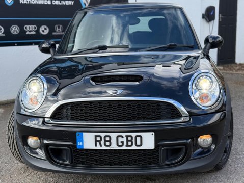 Mini Hatch 1.6 Cooper S Euro 5 (s/s) 3dr 6