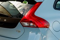 Volvo V40 T2 MOMENTUM 9