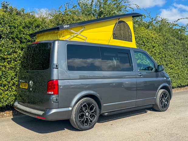 Volkswagen Transporter Camper | Pop Top | AUTO | 4 Berth | Kitchen | Solar | NO VAT | Euro 6 36
