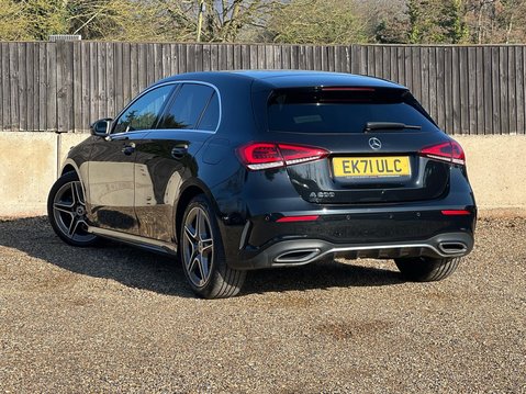 Mercedes-Benz A Class A 200 AMG LINE EXECUTIVE 2