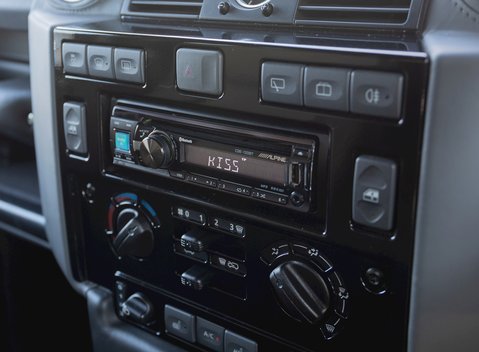 Land Rover Defender 90 Autobiography Edition 20