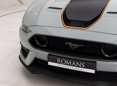 Ford Mustang Mach 1 21