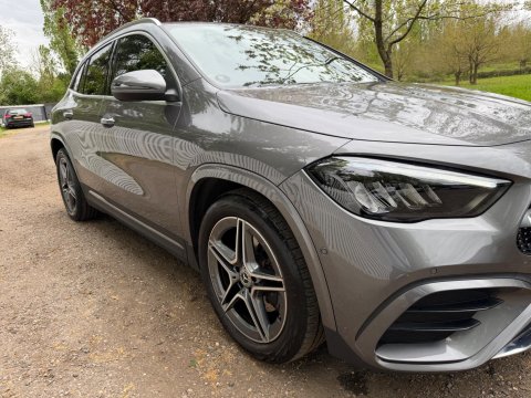 Mercedes-Benz GLA GLA 200 AMG LINE PREMIUM 8