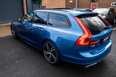 Volvo V90 2.0 V90 R-Design+ D5 PowerPulse AWD Auto 4WD 5dr 63